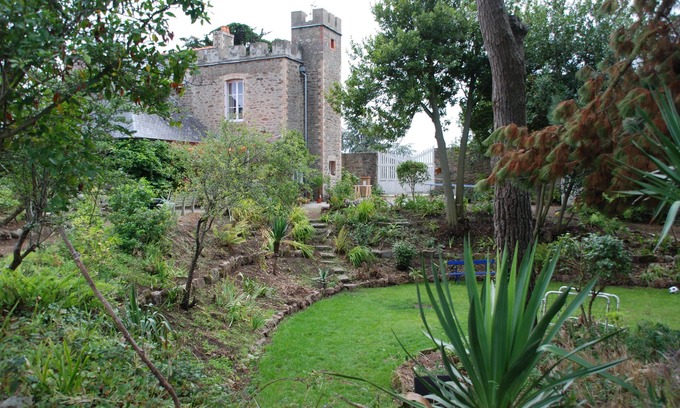 Lancieux Maison | Maison de Charme centre bourg , à 500m des Plages, proche Dinard.