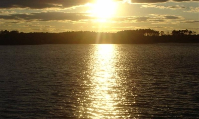 Keen-Wik On the Bay Maison | Charmant Cottage Fenwick Bayfront !! Couchers de soleil spectaculaires !!