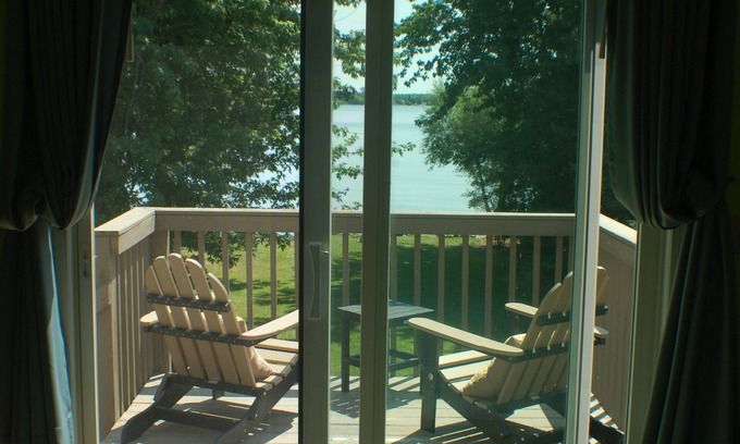 Three Mile Bay Maison | Charmant cottage en bord de mer à Point Peninsula