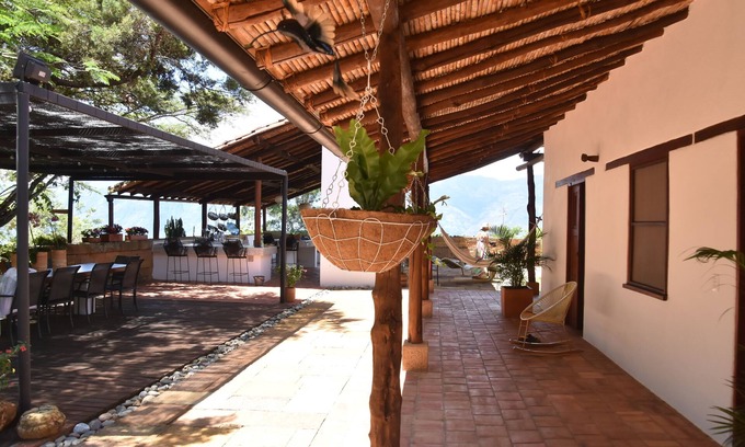 Barichara Lit Et Petit-Déjeuner | Charming bed & breakfast with personal touch and an amazing view.