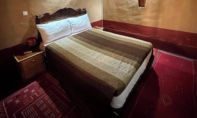 Amezrou Lit Et Petit-Déjeuner | Charming bed & breakfast in tranquil Zagora with WiFi, AC