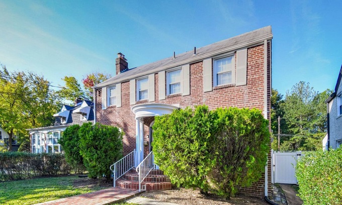 Brookland Maison | Charming Brookland Retreat