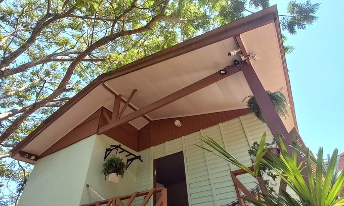 Centro Cabine | Charming cabin in brilliant Centro Montenegro with WiFi, AC, outdoor fireplace