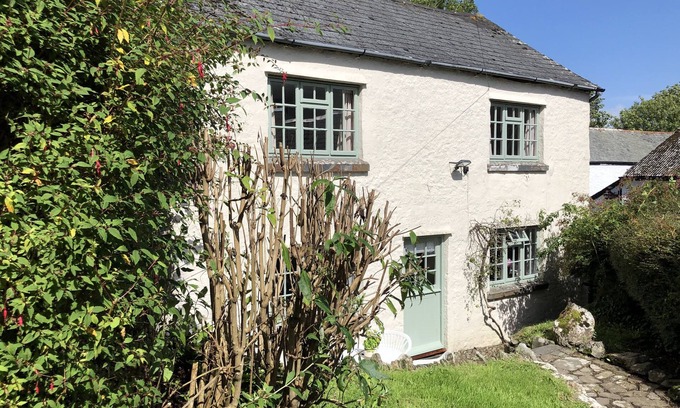 Burgh Island Cottage | Charmant cottage de caractère à Kingston, Kingsbridge, Devon, Angleterre