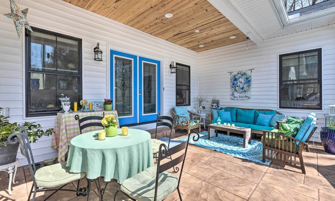 Charlottesville Cottage | Charming Charlottesville Apt w/ Outdoor Space!