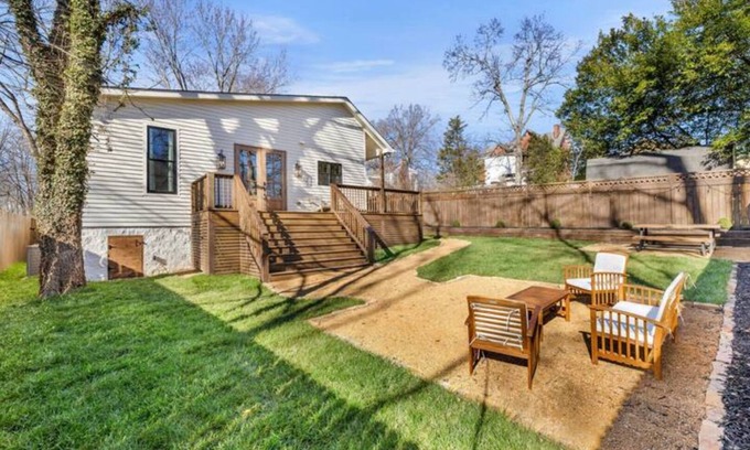 Downtown Maison | Charming Columbia Home - walking distance to downtown and the Arts Districtnn
