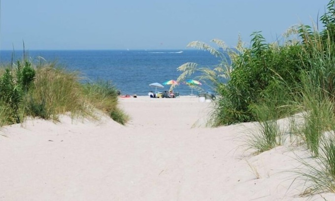 Northwest Copropriété | Condo de charme @ Wide, Sandy Chesapeake Bay Beach (Condo double est vrbo # 921880)