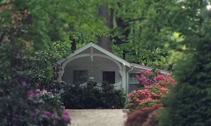 Five Points Cottage | Charmant cottage contemporain idéalement situé au coeur d'Asheville!
