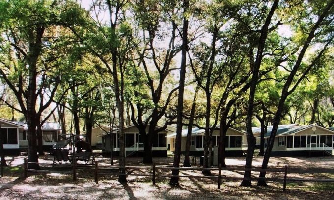 Salt Springs Cabine | Charming Cottage by the Lake!
