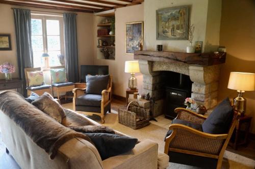 Besneville Maison | Charming Cottage in the Heart of Normandy
