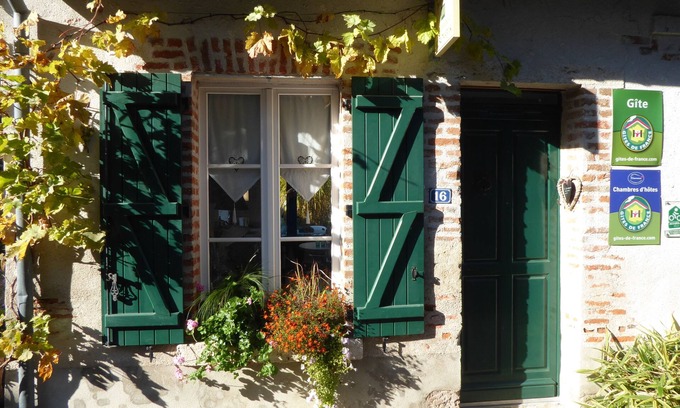 Cour-Cheverny Cottage | GITE DE CHARME 'LA TUILERIE' AU COEUR DES CHATEAUX DE LA LOIRE