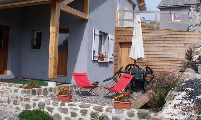Les Estables Cottage | Charmant gîte "Le Seneçon " dans un petit village où l'on peut se ressourcer