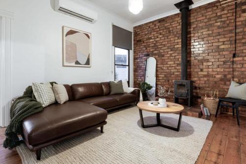 Launceston CBD Maison | Charming Cottage Near The City With Parking