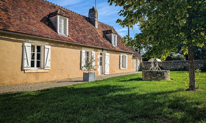 Belabre Cottage | Maison de vacances avec piscine partagée dans le Parc de la Brenne, linge et ménage inclus