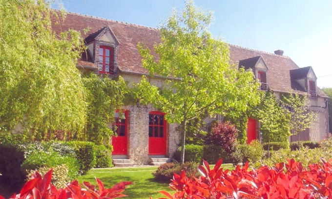 Longny les Villages Cottage | Charmant Gîte de Chasse avec Grand Jardin, WIFI, Cheminée, et Confort Moderne - Animaux Acceptés