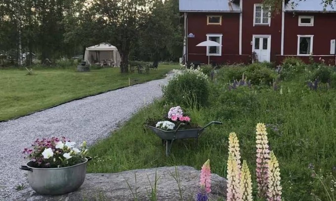 Bergsjo Maison | Charming country house on the edge of the forest in picturesque village.