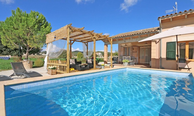 Sant Joan Maison | Charmante maison de campagne dans un endroit calme avec piscine, terrasse, vue imprenable, Internet