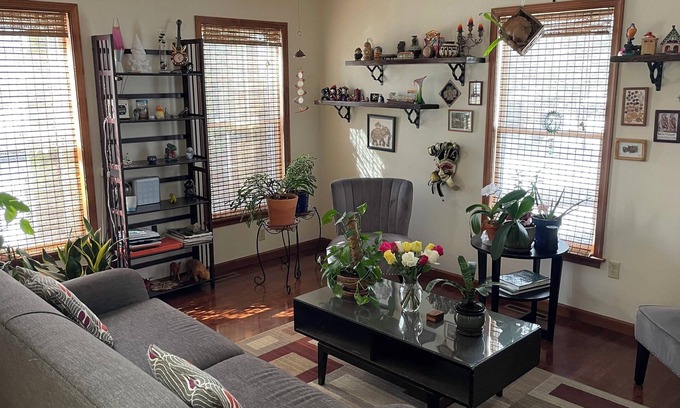 Port Matilda Maison | Charming cul-de-sac 5BR 3.5BA in State College, PA