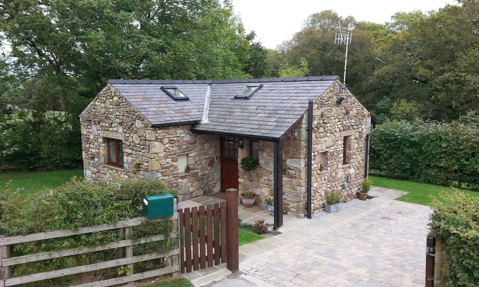 Fourstones Near Bentham Cottage | Charmante Retraite Détachée En Pierre Ouverte Entièrement Privée Construite En Pierre Pour 2