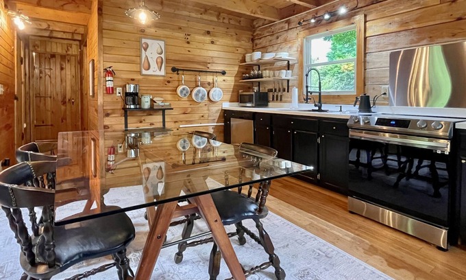 Mount Marion Cabine | Charming Element Cabin 3BR 1.5BA