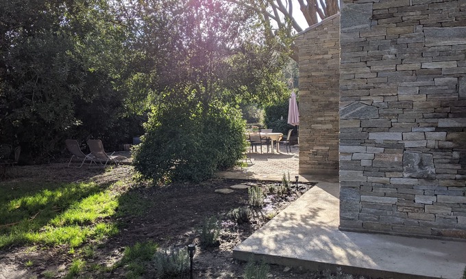 Clermont-l'Herault Maison | Mas plein de charme pour 4 personnes en vacances
