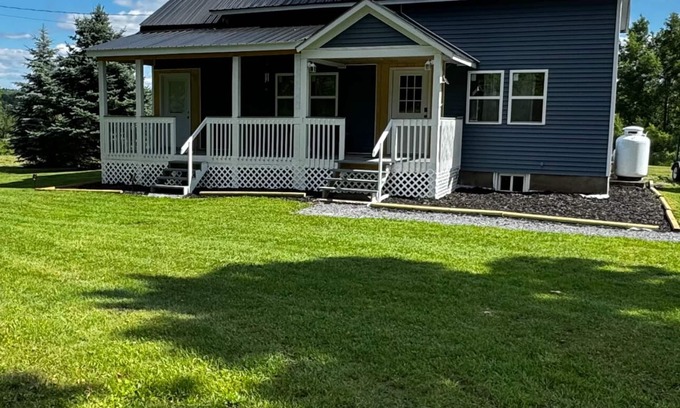 Hermon Maison | Charming Farmhouse Escape Near Canton, Russell, and Potsdam