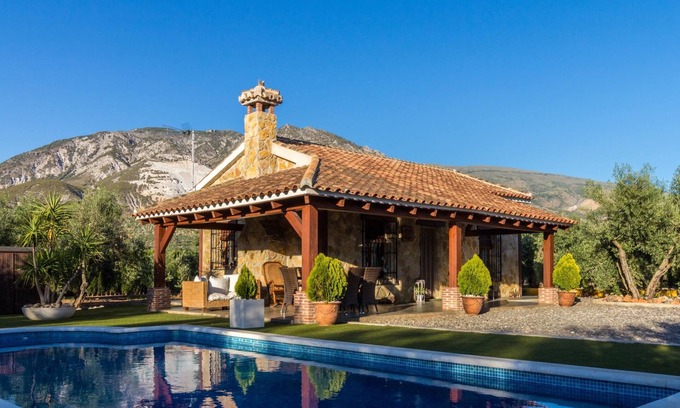 Durcal Autre | Ferme de charme, jardin, piscine et wifi