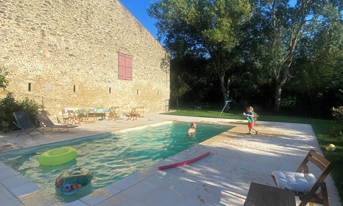 Soual Autre | Charming farmhouse surrounded by nature with salt-water pool near Toulouse