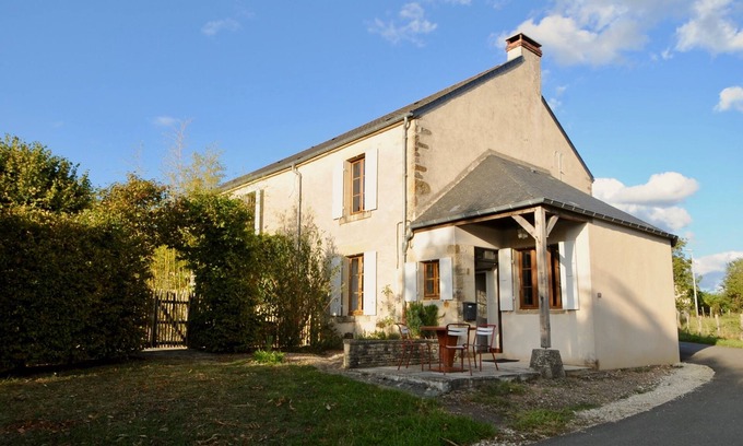 Saizy Autre | Charmante ferme avec jardin privé, terrasse et grande cour. 8 pers.