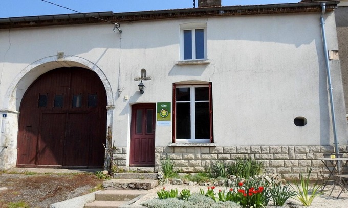 Breuvannes-en-Bassigny Cottage | Gîte de charme avec jardin clos, terrasse couverte et poêle à bois à Breuvannes-en-Bassigny