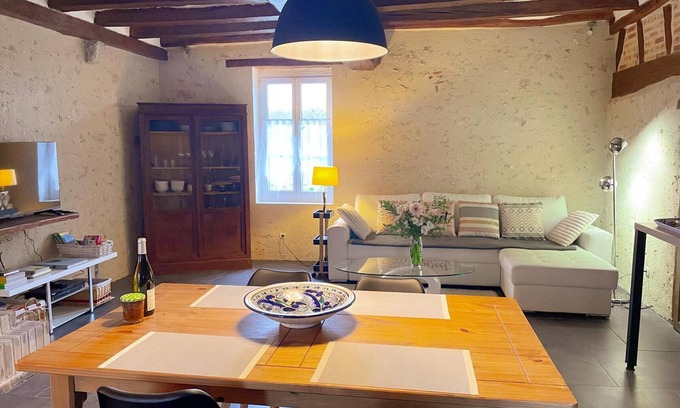 Feings Cottage | Gîte tout confort avec grand jardin, cheminée, clim et WIFI, proche châteaux de la Loire et ZooParc de Beauval