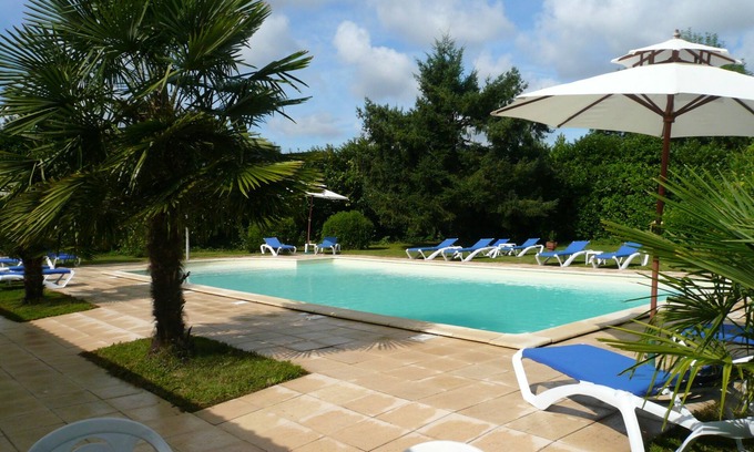 Villeneuve-sur-Lot Maison | Gite de charme Cassany de Mazet avec Piscine