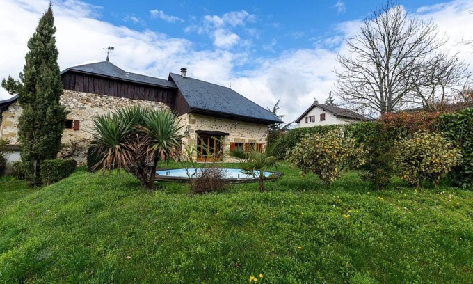 Vaulx Autre | Gîte de charme à la campagne, 15Km d'Annecy, Lieu de ressourcement et de détente