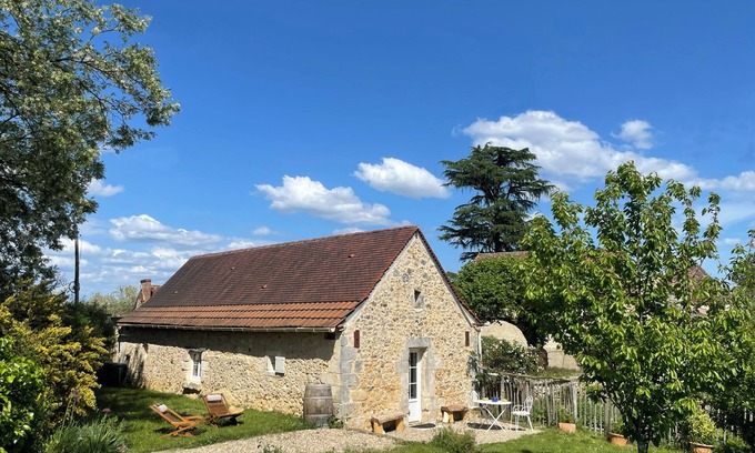 Queyssac Maison | Charming gîte in the Dordogne in the outbuildings of a 17th-century manor house