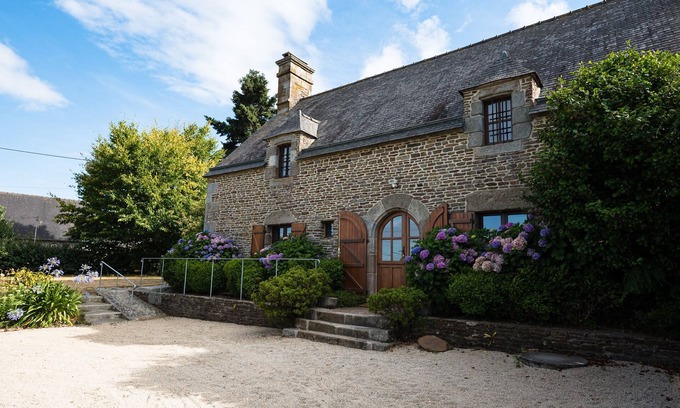 Sougeal Maison | Gîte de charme avec Spa, sur la baie du Mont Saint Michel