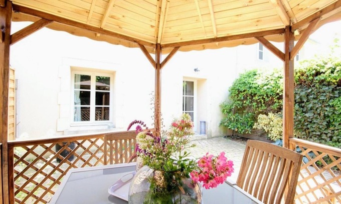 Le Manoir Cottage | Charmant gîte avec piscine, bain nordique, proche des plages du débarquement.