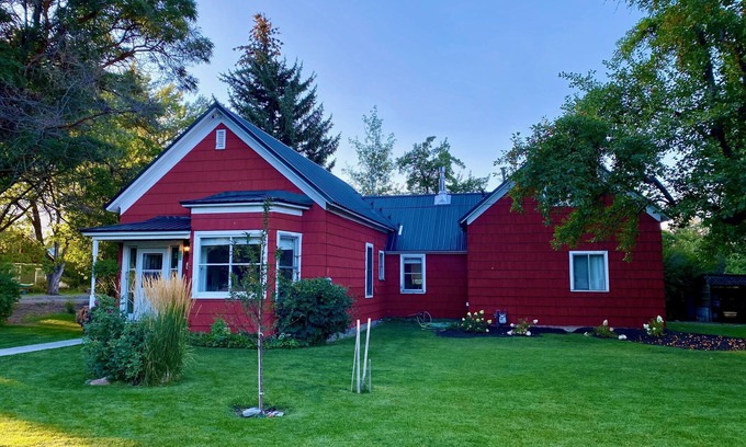 Bellevue Maison | Charming Grandma Chic home in the Wood River Valley steps from the bike path