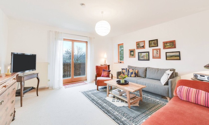 Samerberg Appartement | Charmant appartement de vacances "Ferienwohnung Keul" avec vue sur la montagne