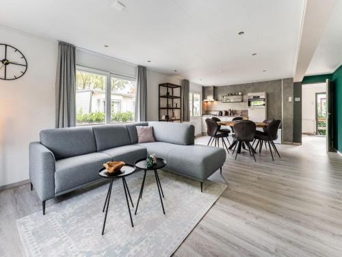 Kaatsheuvel Maison | Charming Holiday Home in Kaatsheuvel near Efteling