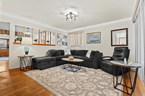 Dearborn Heights Maison | Charming Home Near Target and Parks 2 Bathrooms
