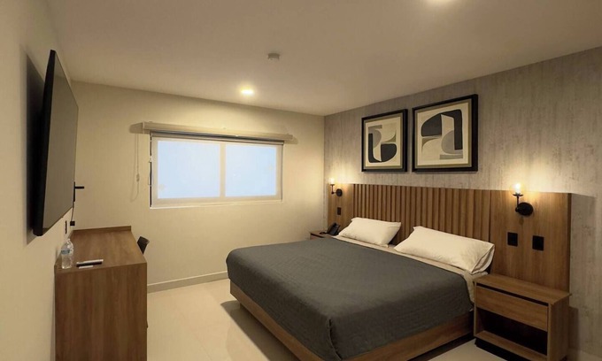 Culiacan Hôtel | Charming hotel in Culiacán Rosales with WiFi, fitness room, AC. 104.