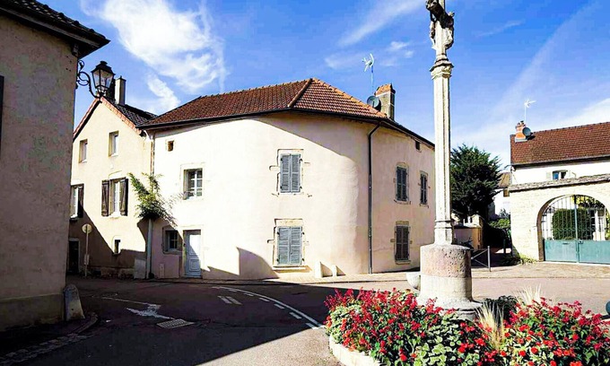 Savigny-les-Beaune Maison | Charming house in a village on the Burgundy Grands Crus route!