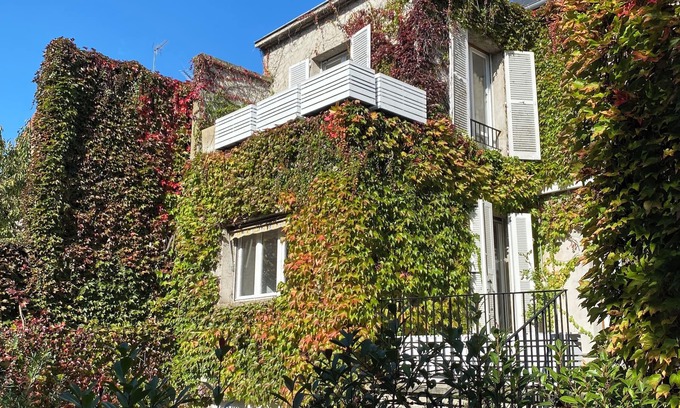 Enghien-les-Bains Maison | Maison de charme en centre ville, proche du lac, de la gare et du casino.