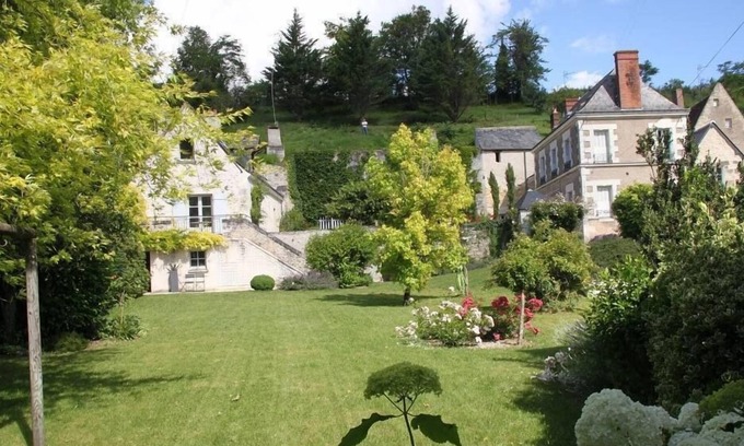 Vernou-sur-Brenne Maison | maison de charme avec piscine dans un joli cadre