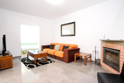 Monchique Maison | Charming House in Monchique with Shared Pool