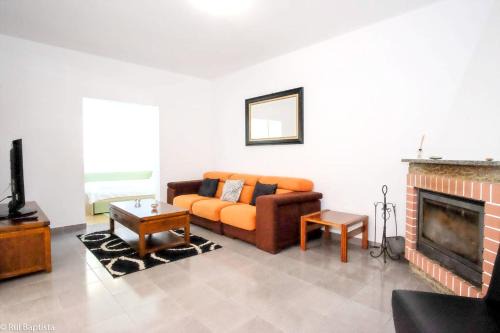 Monchique Maison | Charming House in Monchique with Shared Pool