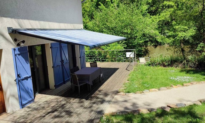 Bruniquel Maison | Charmante maison au bord de L’Aveyron pour amoureux de la nature.
