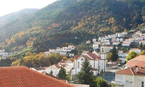 Manteigas Maison | Charming house with mountain view in Manteigas, fireplace