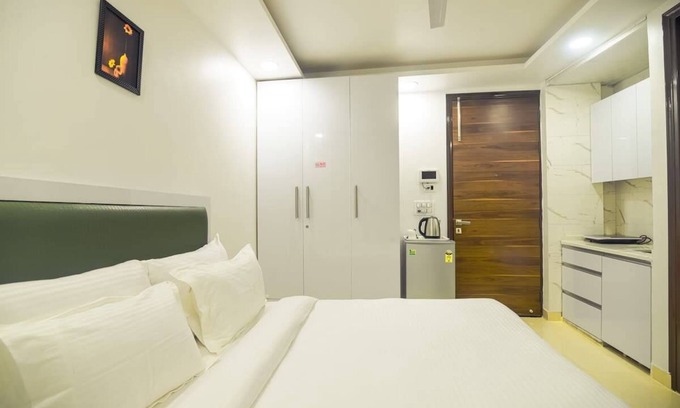 Gurugram Appartement | Charming Indo-Korean Suite w/ Gym & Home Comforts