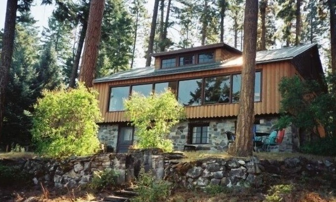 Big Arm Maison | Charming Lake Front Home with Deck, Dock, Beach and Spectacular Views